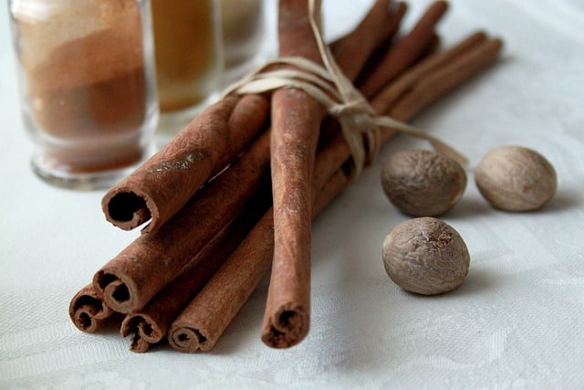 Can I Combine Cinnamon and Nutmeg?