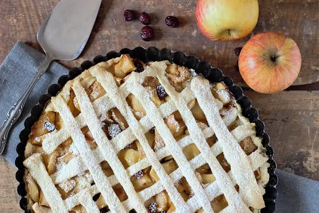 Five-Spice Apple Pie Recipe