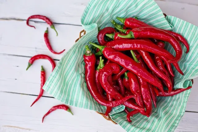 What Is The Difference Between Red Pepper Flakes and Cayenne Pepper?